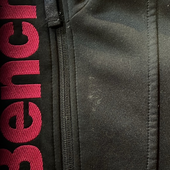 Bench Hoodie early 2010s - Picture 8 of 8